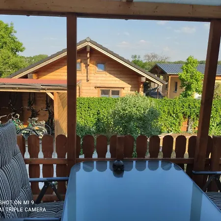 Spreewaldhaeuser Wiesner